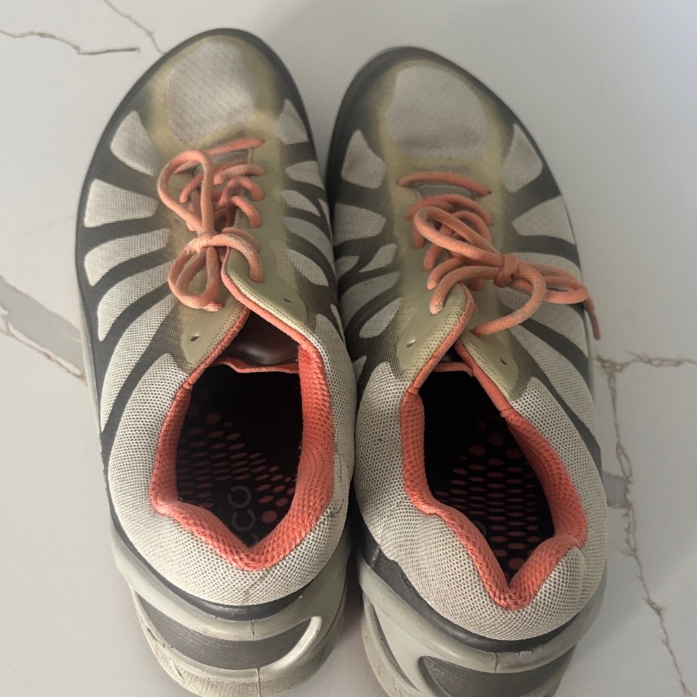 Ecco Women's Sneakers in Gray and Coral